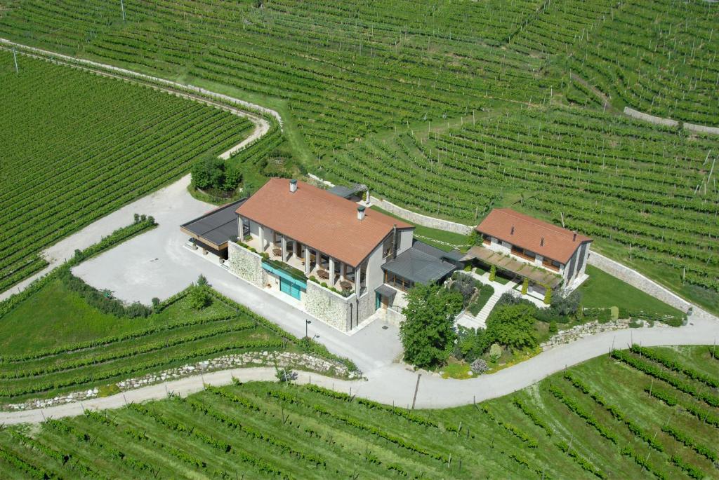 Ca. 2 km nach Valdobbiadene