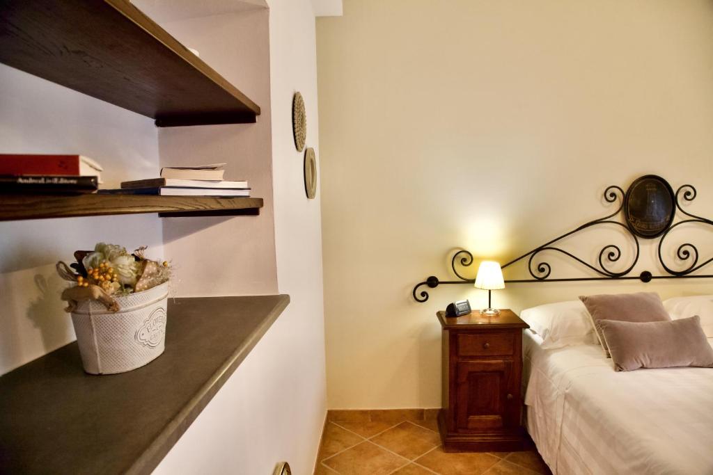 Agriturismo Faro Rosso