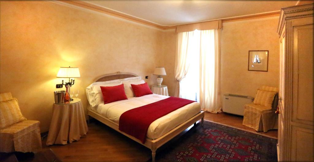 Albergo Castiglione Langhe