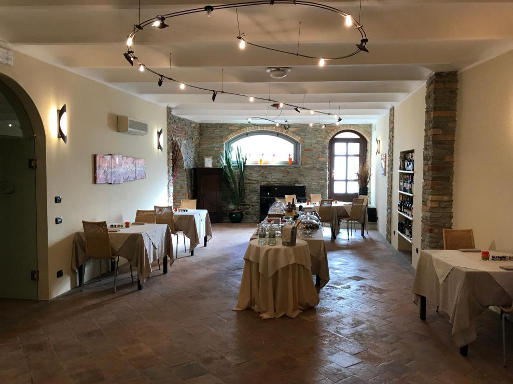 Albergo Castiglione Langhe