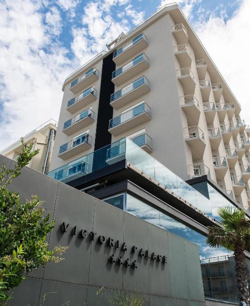 Victoria Palace Hotel