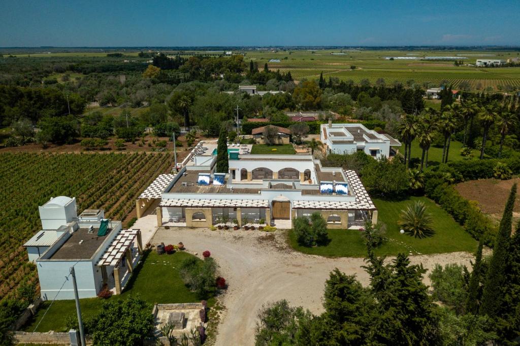 Ca. 3 km nach Leverano