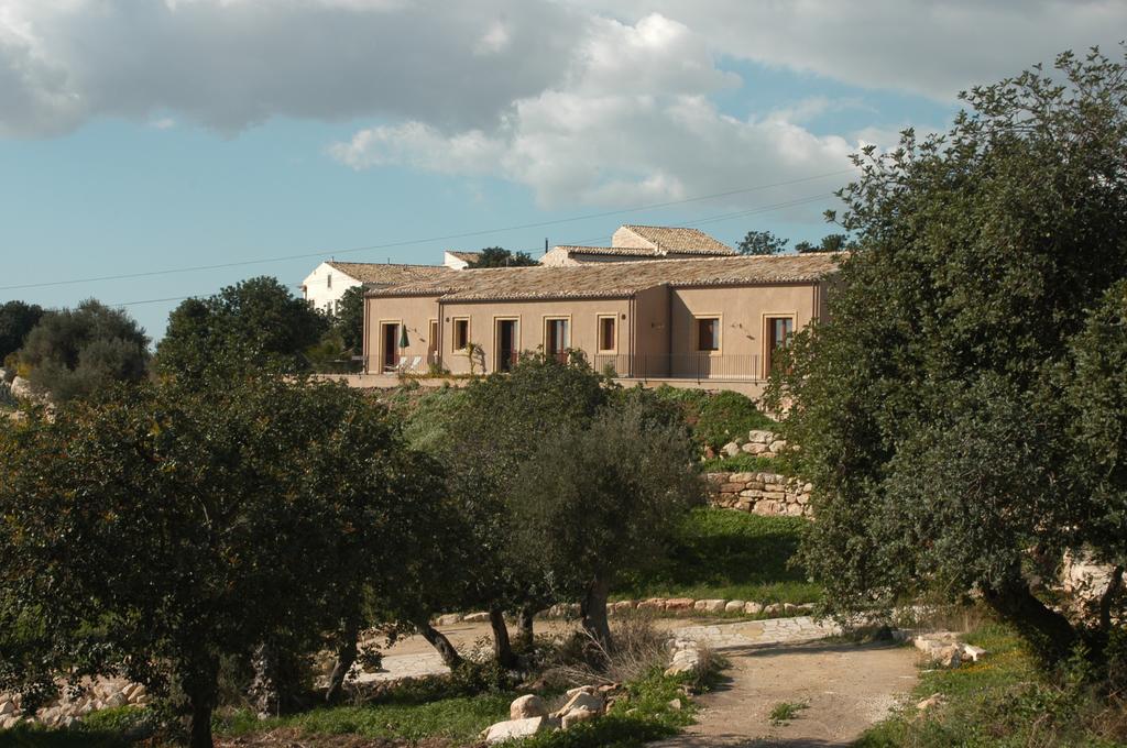 Ca. 3,7 km nach Donnafugata