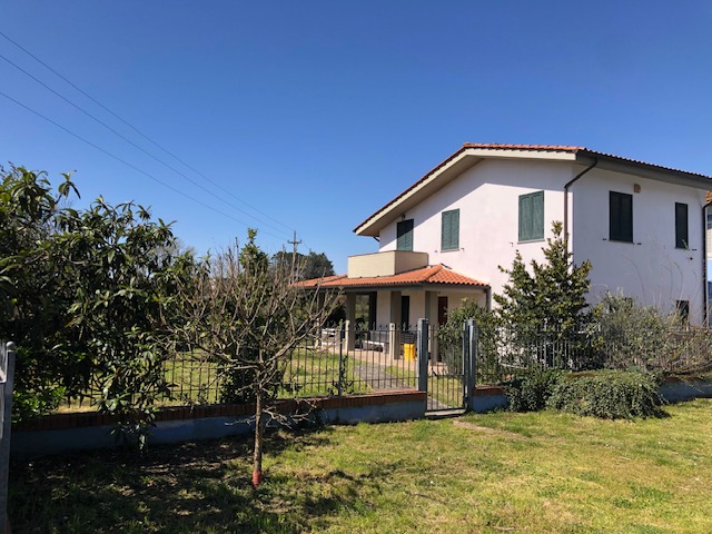Ca. 1 km nach Buggiano