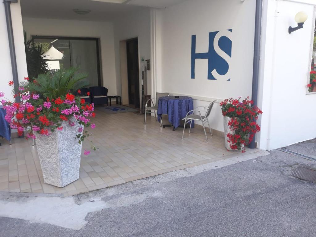 Hotel Serenella