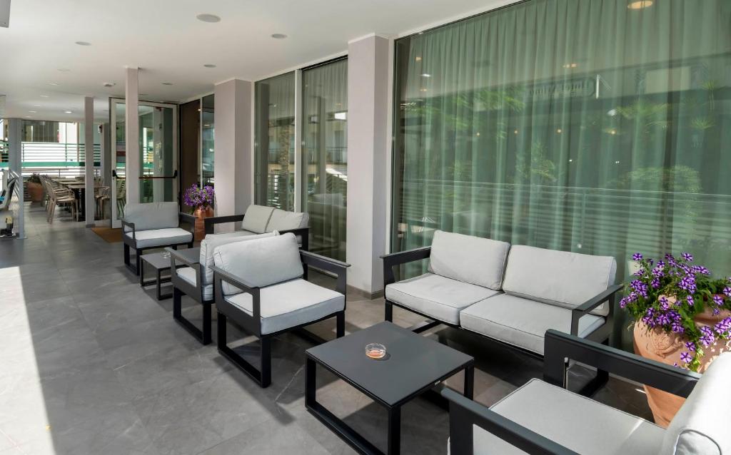 B&B Primrose Residence Hotel
